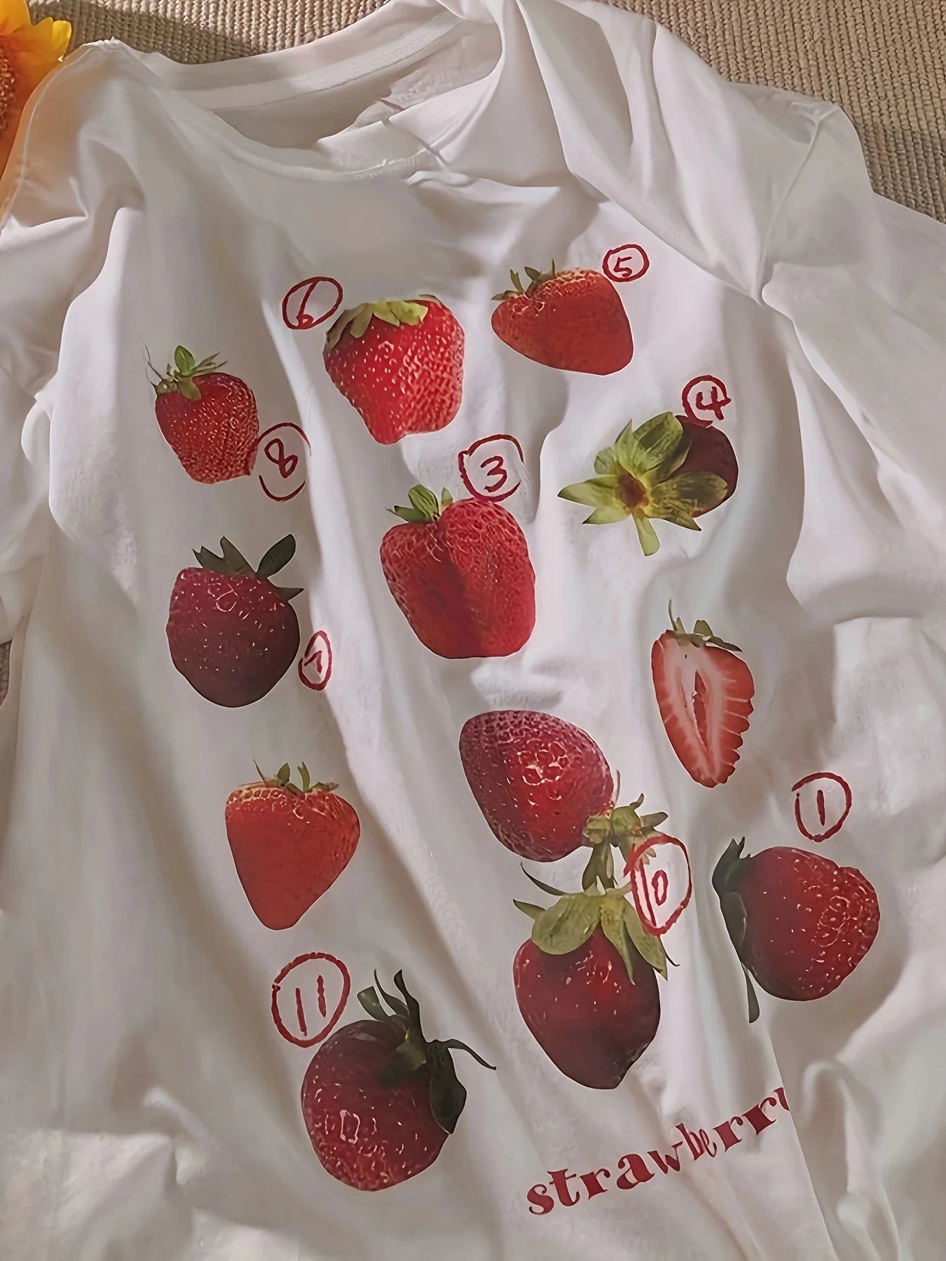 100% Cotton Women T-shirt Cute Fresh Strawberries Printed Tee Shirt Summer Comfortable Loose Tops Street Fashion Female Clothes 100% Cotton Women T-shirt Cute Fresh Strawberries Printed Tee Shirt Summer Comfortable Loose Tops Street Fashion Female Clothes